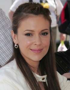 Alyssa milano chirurgie
