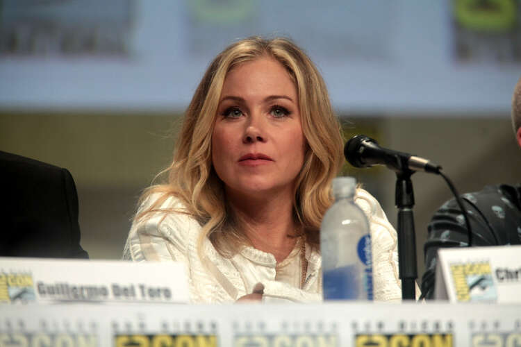 chirurgie de Christina Applegate